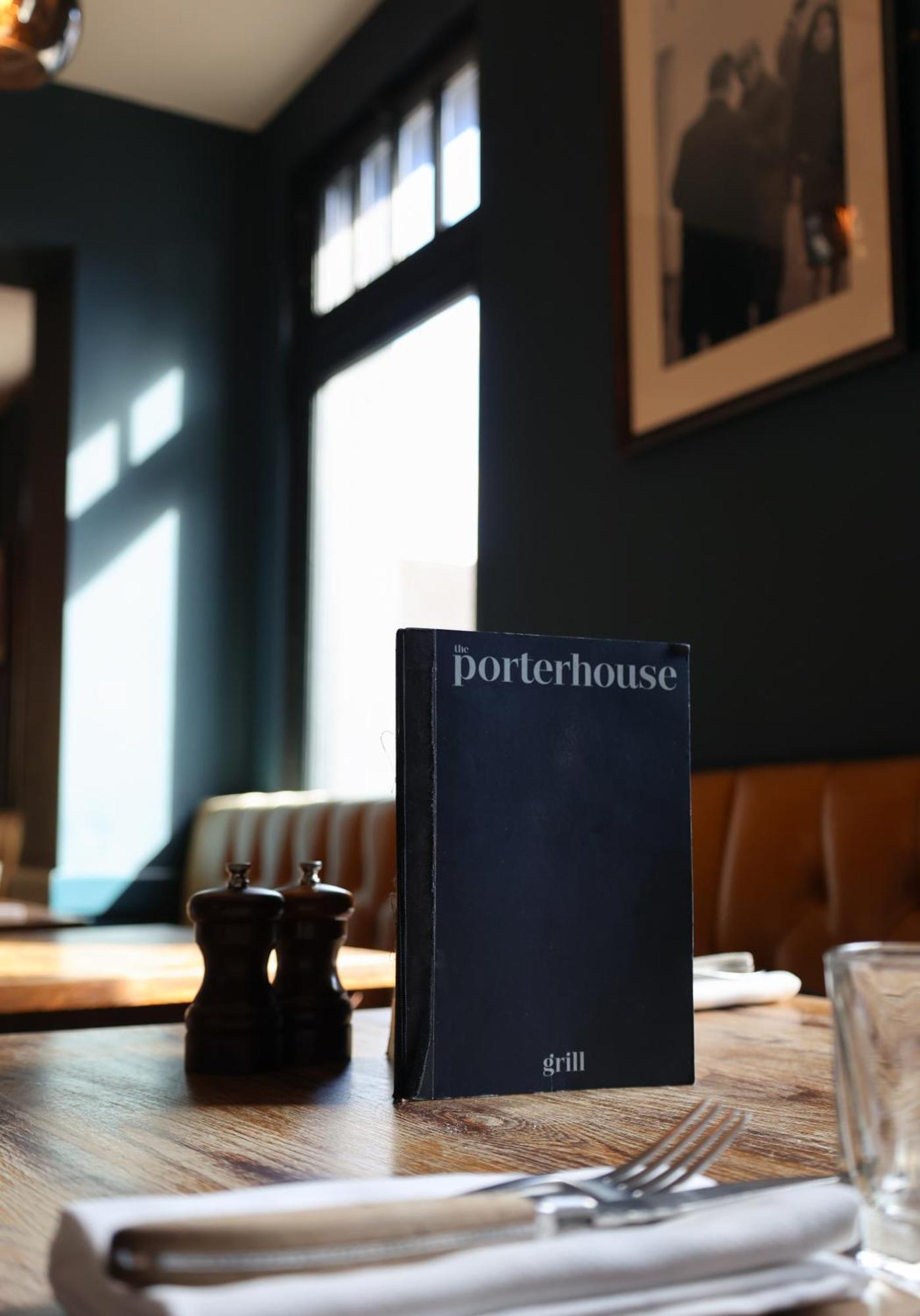 The Porterhouse Grill & 4*