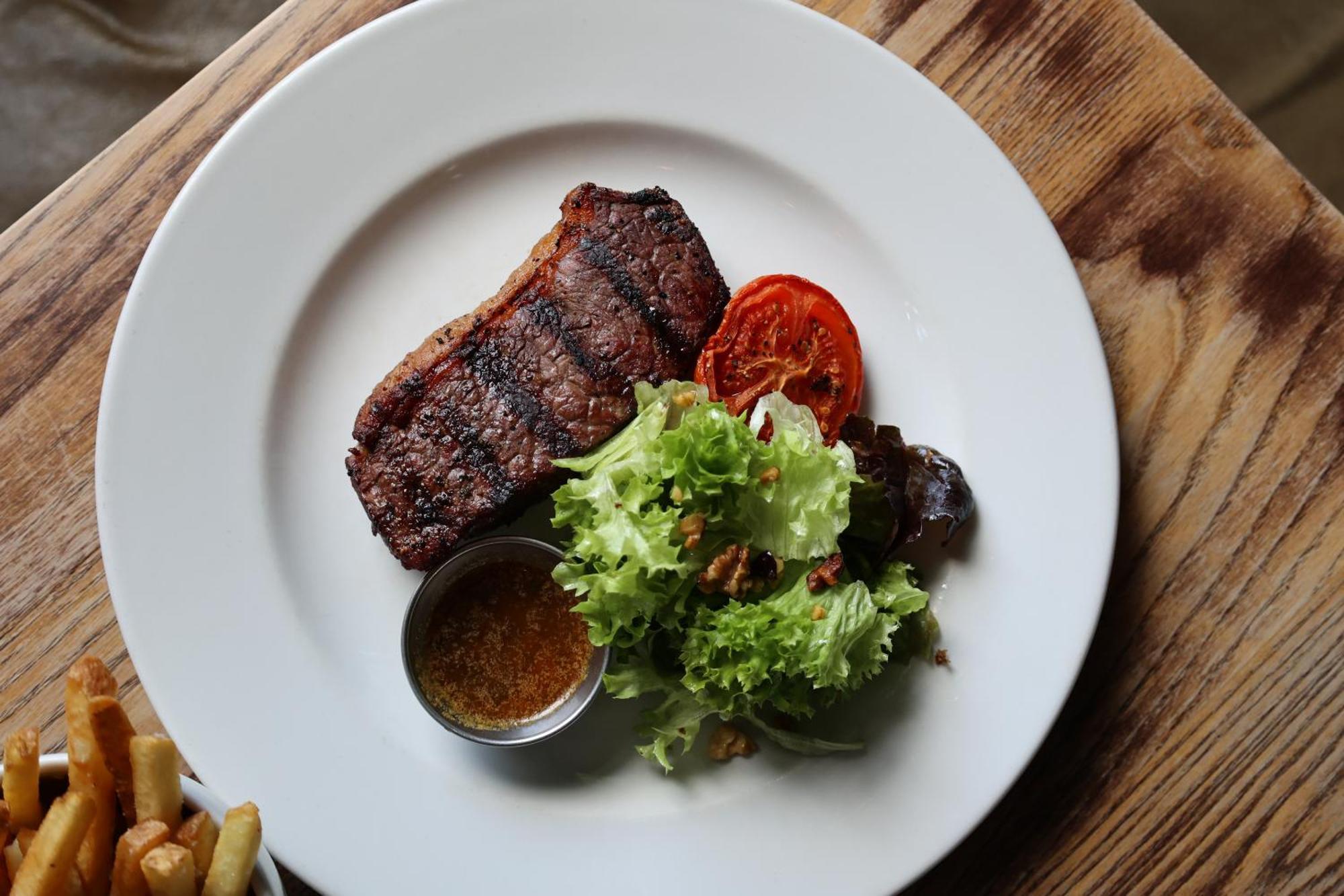 Herberg The Porterhouse Grill &