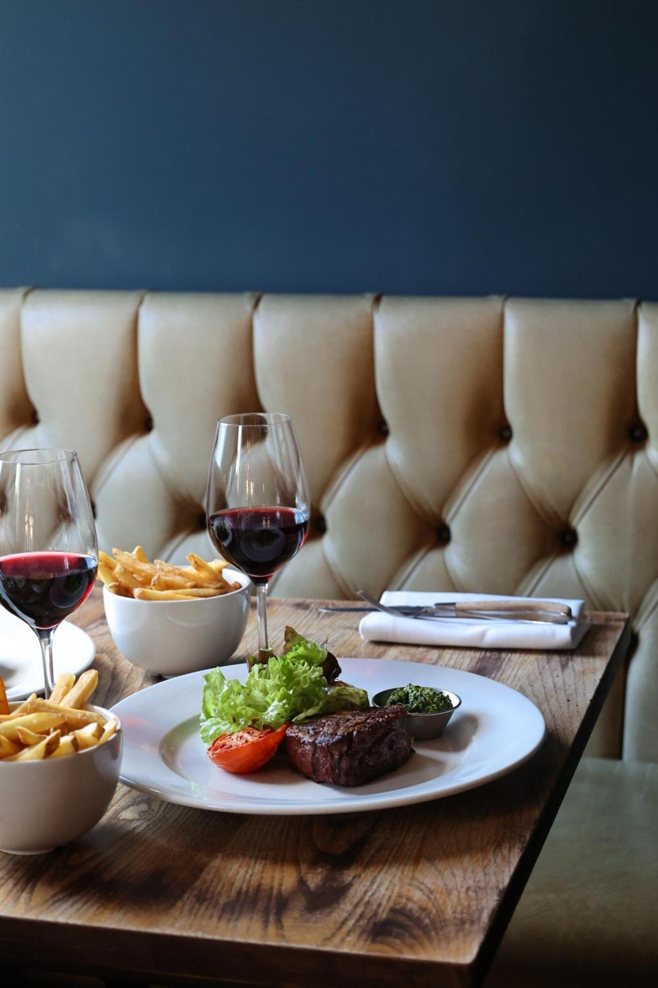 Herberg The Porterhouse Grill &